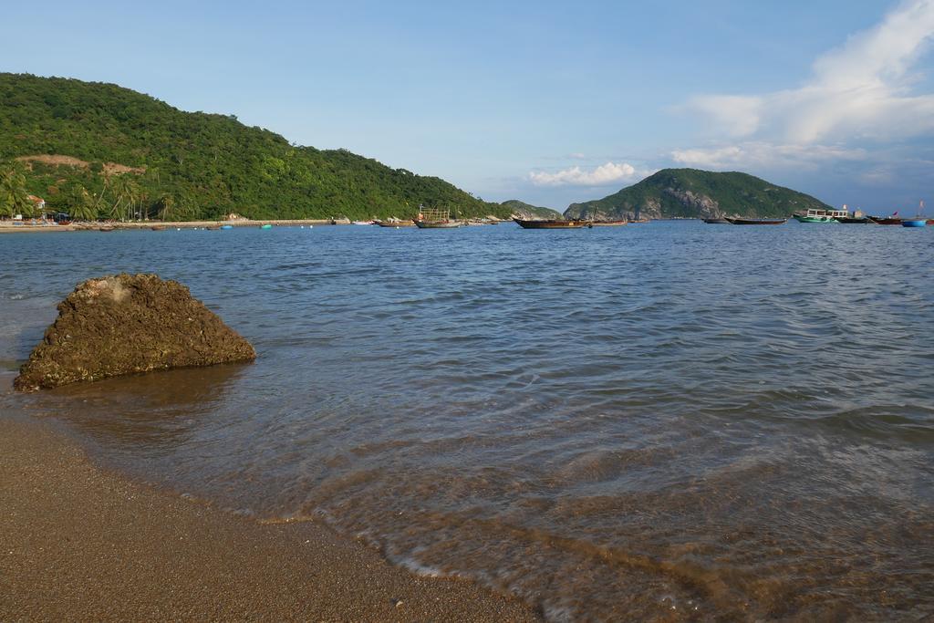 Ngo Khanh Homestay Tân Hiệ Esterno foto