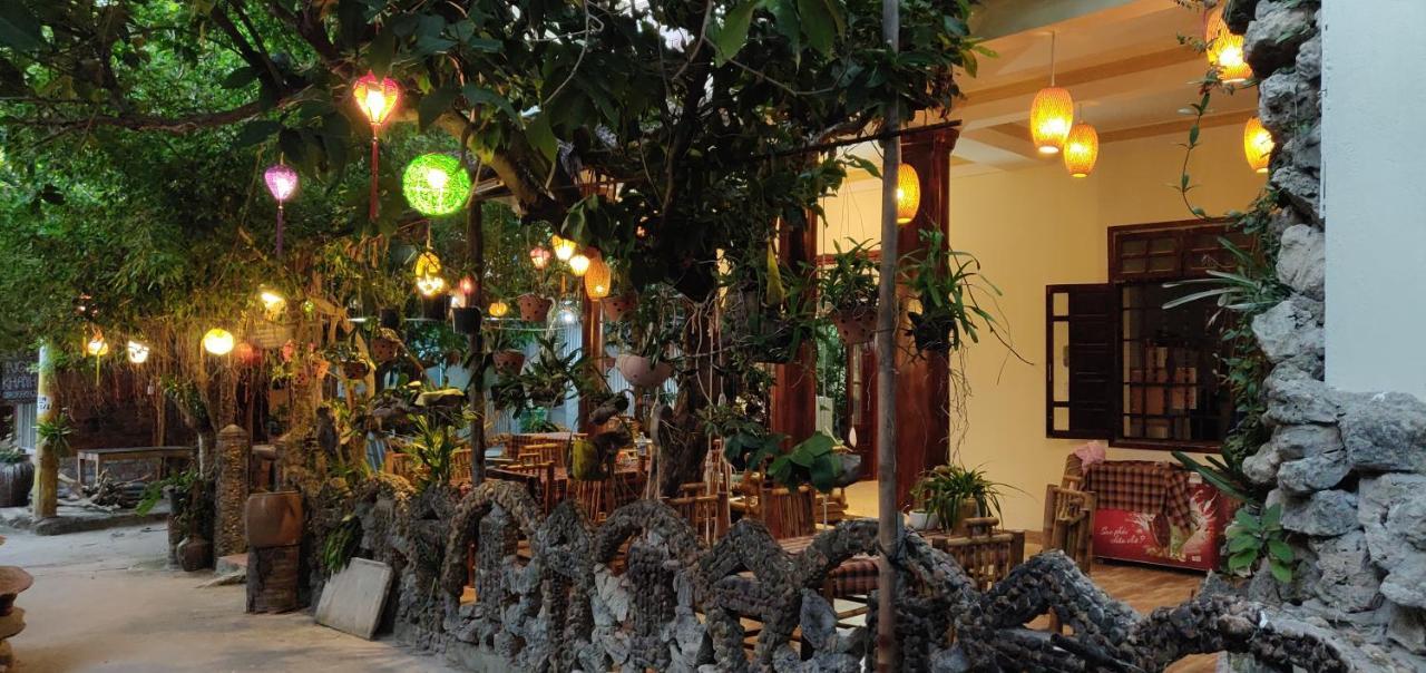 Ngo Khanh Homestay Tân Hiệ Esterno foto